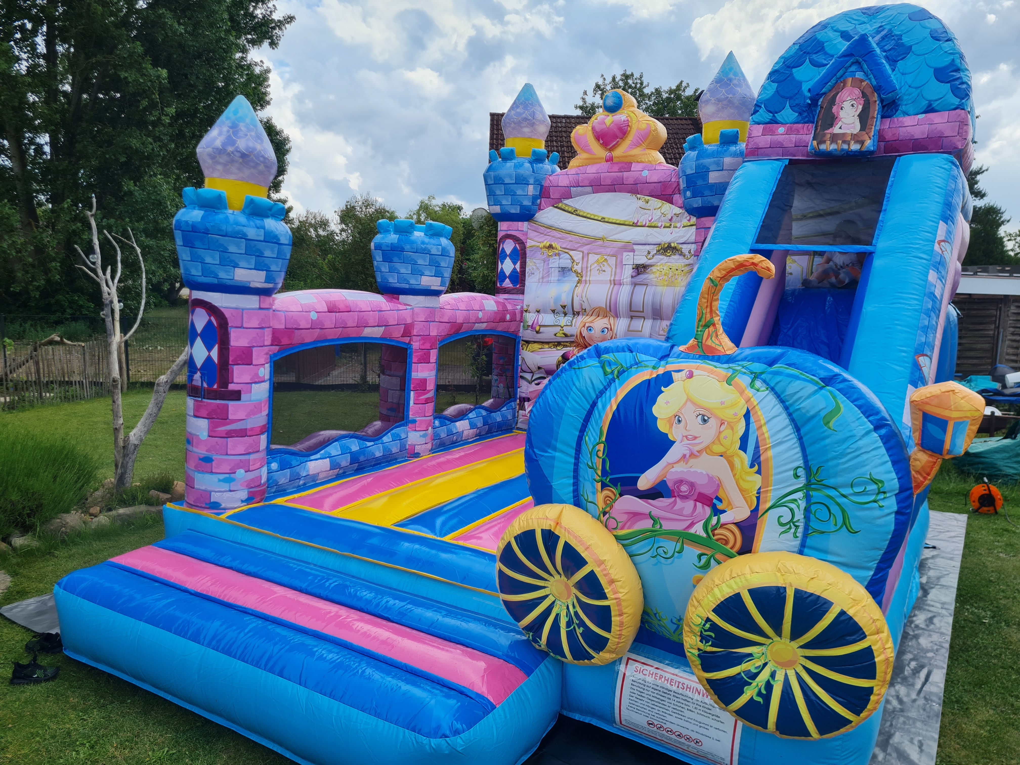 Hüpfburg T-Rex mit Rutsche