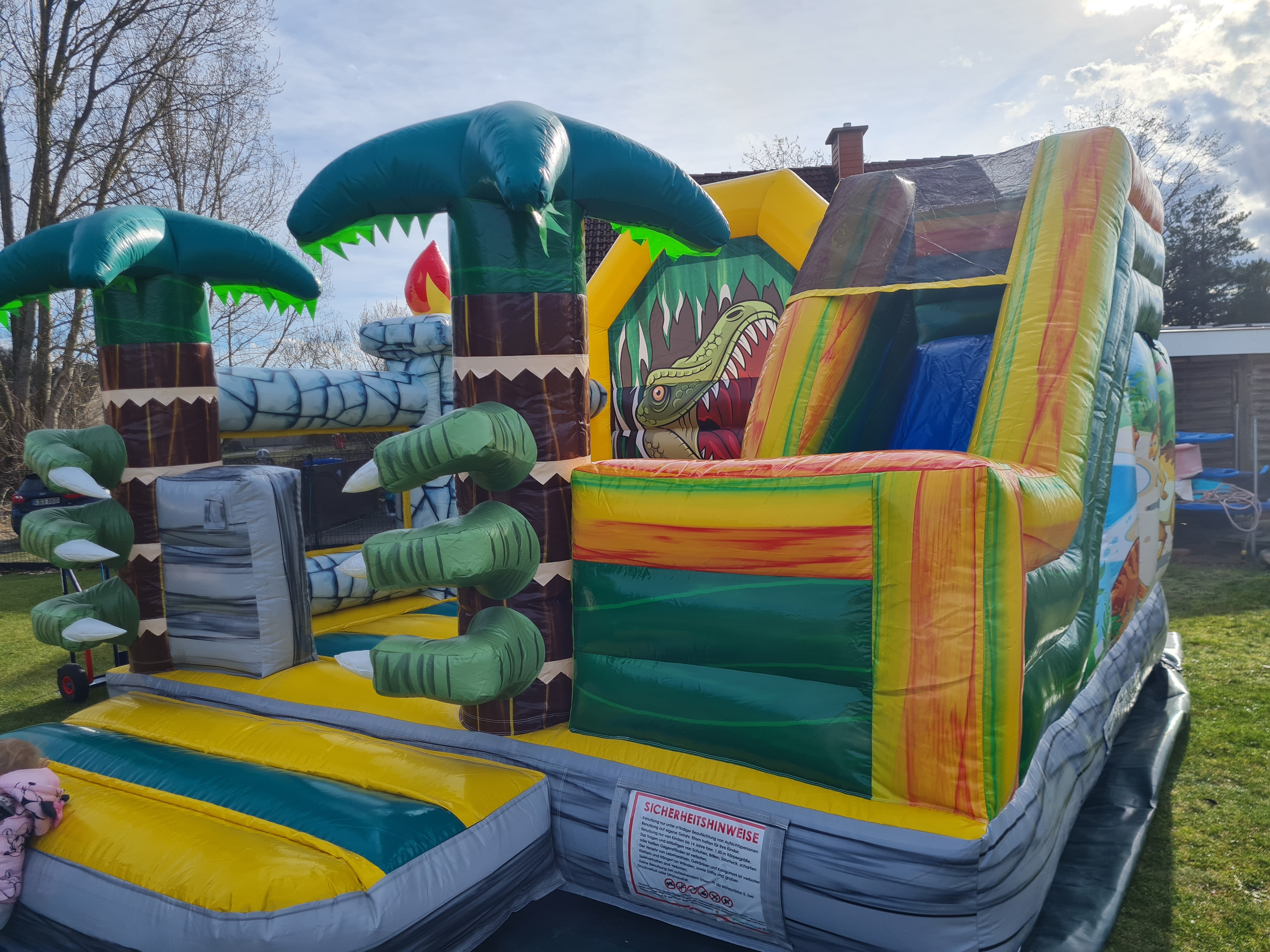 Hüpfburg T-Rex mit Rutsche